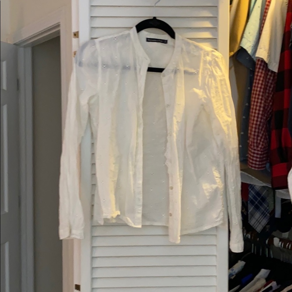 Abercrombie and Fitch Eyelet Blouse